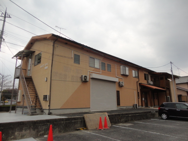 北葛城郡河合町大字穴闇のアパート