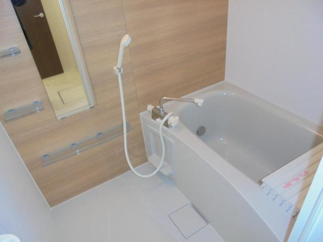 Ｇｒｏｕｓｅ　Ａｎｎｅｘの浴室|追焚き付バス