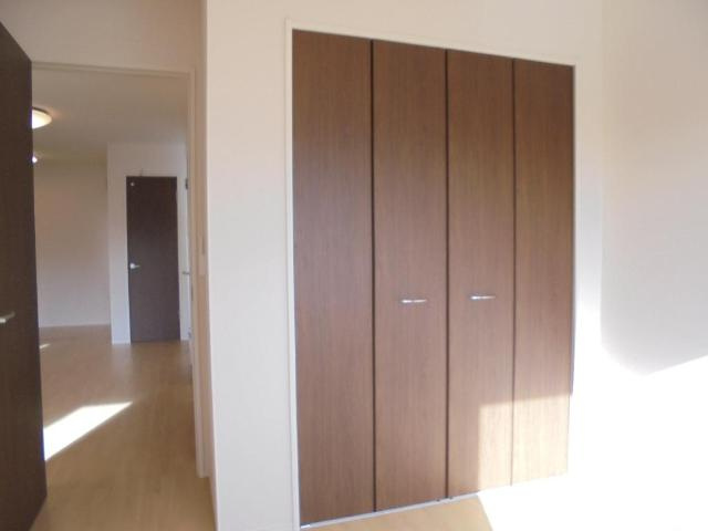 Ｇｒｏｕｓｅ　Ａｎｎｅｘの収納|洋室クローゼット