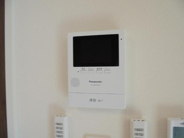 Ｇｒｏｕｓｅ　Ａｎｎｅｘの内装|カメラ付インターホン