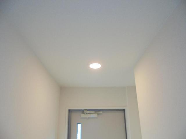 Ｇｒｏｕｓｅ　Ａｎｎｅｘの玄関|玄関センサーライト