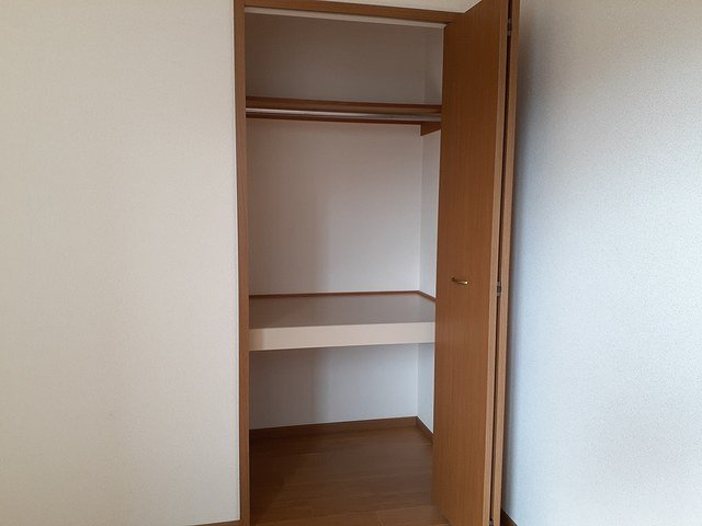 シャン・クレージュの収納|収納スペース豊富です