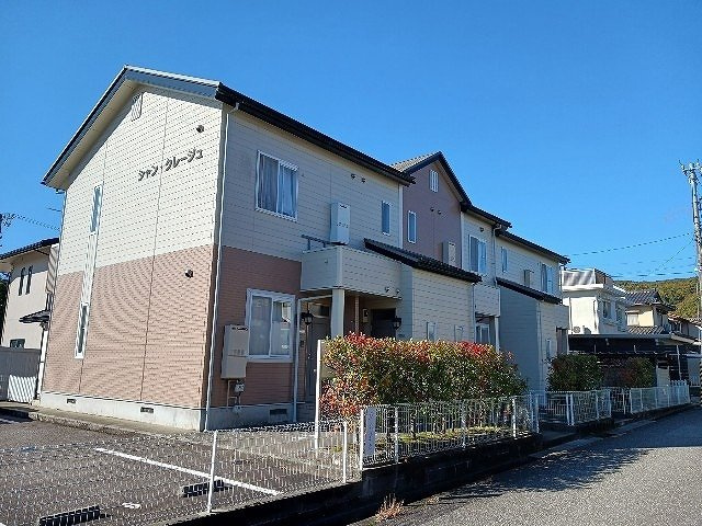 シャン・クレージュの外観|建物外観を気になさる方へ、見た目の良い物件です