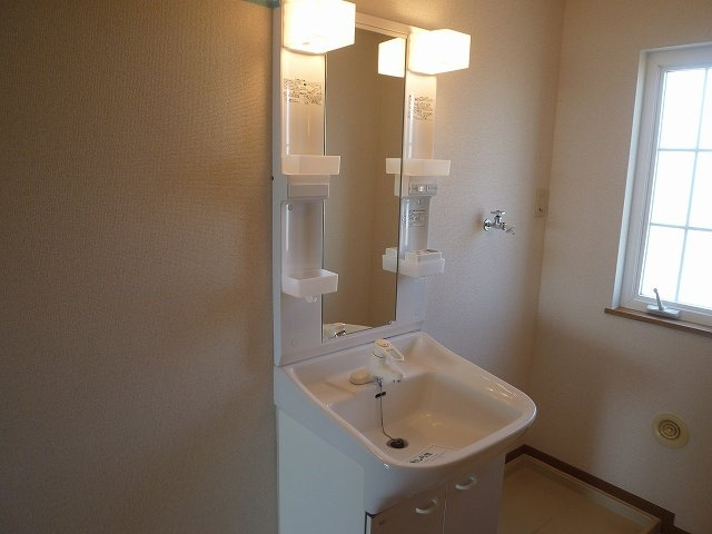 ファミーユの洗面所|使いやすい洗面所です