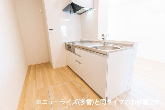 シャトー　ソレイユⅢ　Ｂのキッチン|お料理しやすいキッチンです