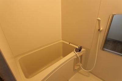 マンションエナジー２の浴室