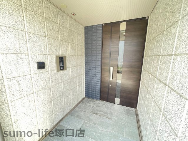 シャロームナカムラ3番館南棟のロビー