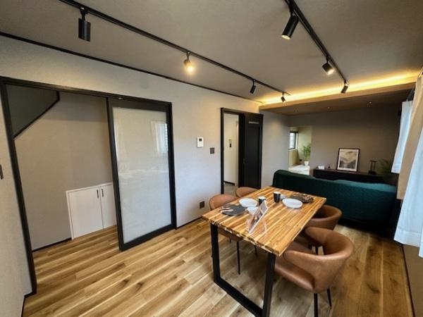 【居間・リビング】