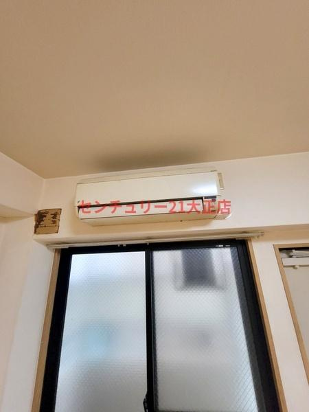 大阪市港区田中２丁目の賃貸マンションの玄関