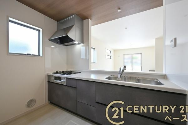 リーブルガーデン西坊城 １号棟 ／新築一戸建の内観：施工例|■ゆったり１坪サイズ！足を伸ばしての入浴は疲れも癒してくれます！■