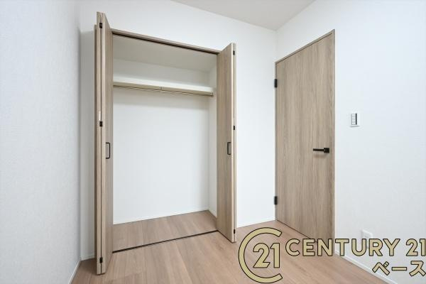 ローレルコート桜井南の収納