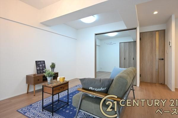 ローレルコート桜井南の居間・リビング