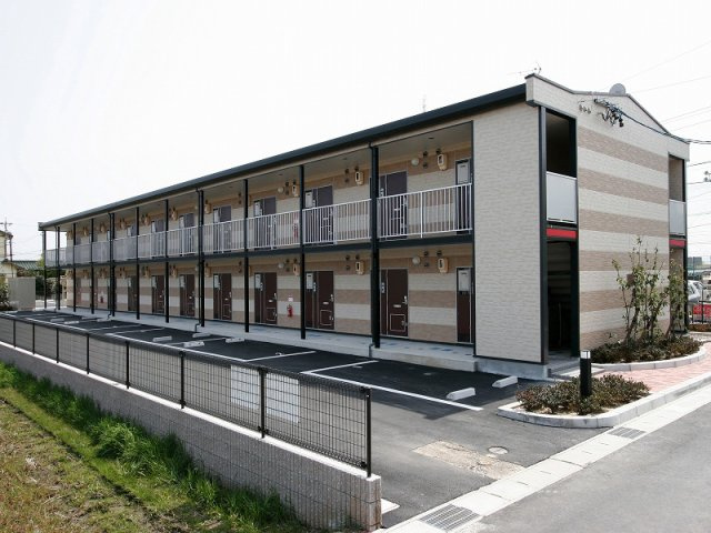 レオパレスウイステリア