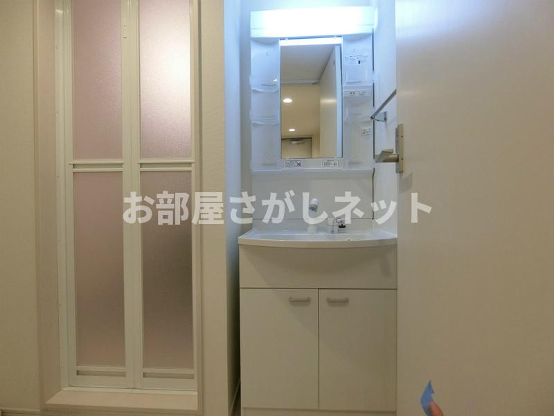 リブリ・西新宿【おとり物件なし】#学生・社会人にオススメ！初期費用分割払いOK！の洗面所