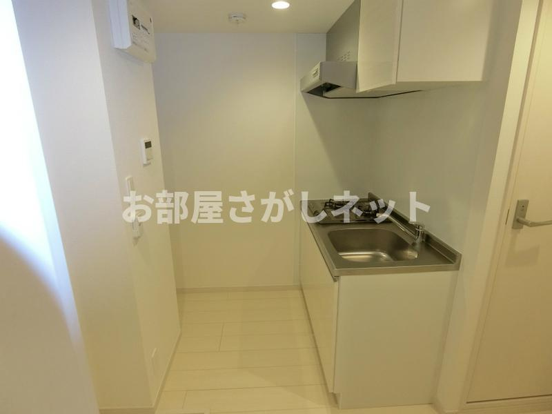 リブリ・西新宿【おとり物件なし】#学生・社会人にオススメ！初期費用分割払いOK！のキッチン