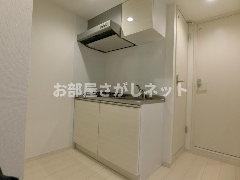 リブリ・西新宿【おとり物件なし】#学生・社会人にオススメ！初期費用分割払いOK！のキッチン