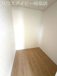 【収納】 | 笠松町上柳川町新築建売限定1邸！敷地ゆったり69坪！お車スペース3台以上可能！17帖のリビング！ | 笠松町上柳川町新築建売限定1邸！敷地ゆったり69坪！お車スペース3台以上可能！17帖のリビング！
