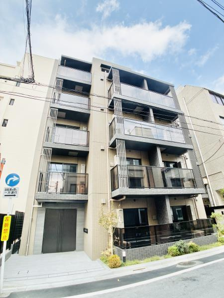 コンポジット早稲田鶴巻町の外観
