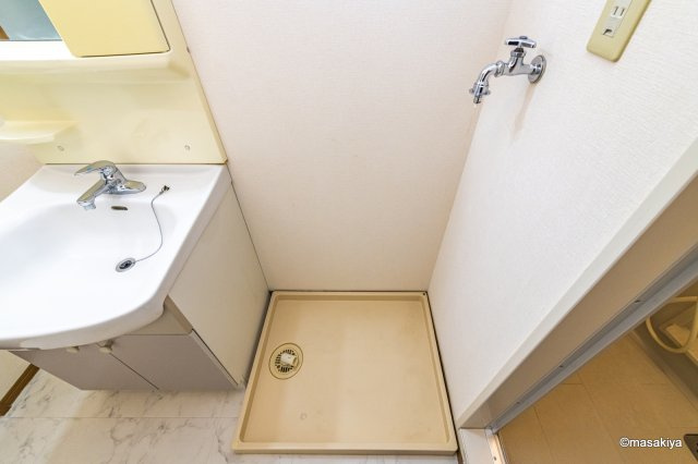 アドバンス21の洗面所