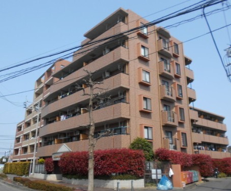 ライオンズマンション武蔵野台のエントランス