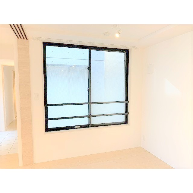 ルクレ大森の洋室