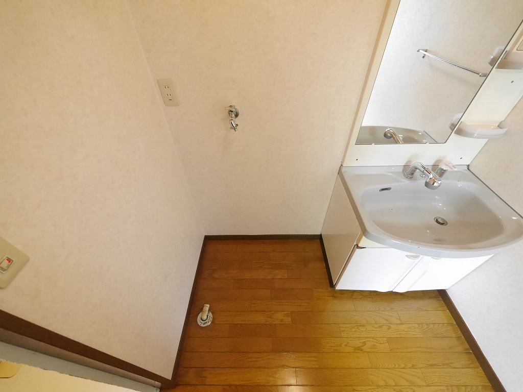 ハイツ森本の洗面所