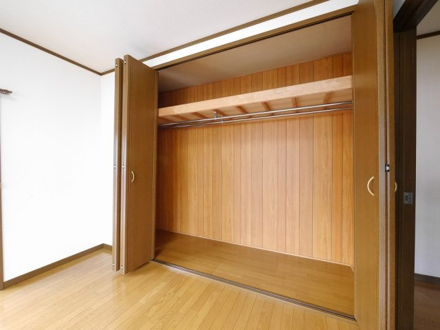 ハイツ森本の収納