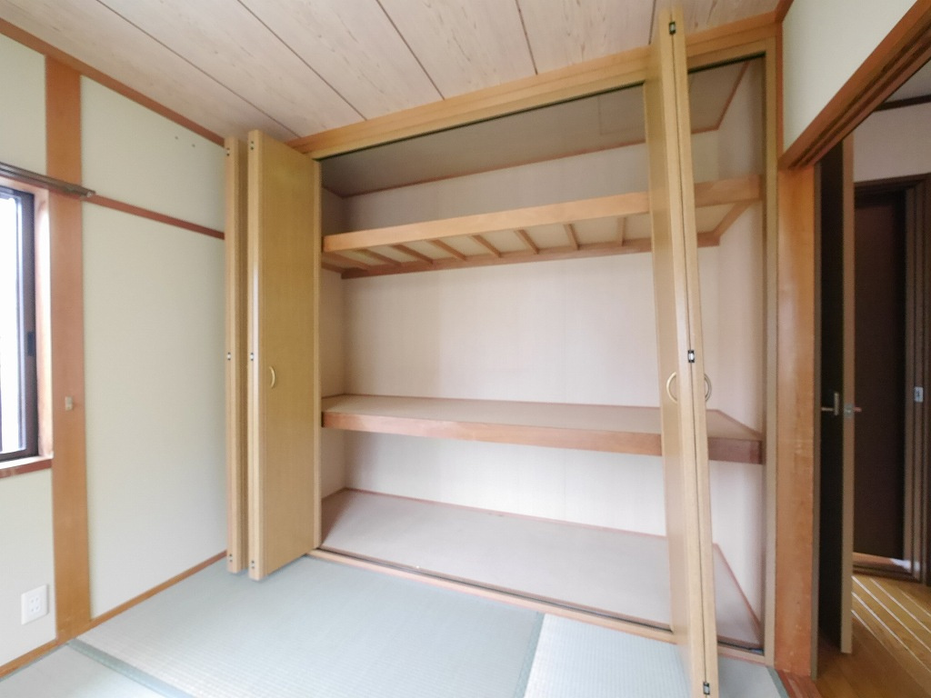 ハイツ森本の収納