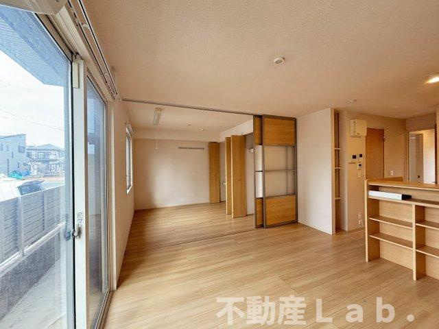 パシフィックハイツミスミⅡの居間・リビング|※同一建物別号室のお写真です。