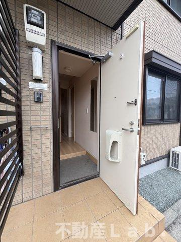 パシフィックハイツミスミⅡのエントランス|※同一建物別号室のお写真です。