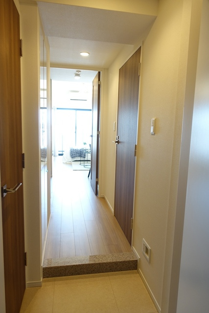 パークアクシス赤塚の玄関|※写真は同タイプ住戸です。