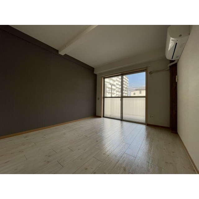 プレミアムバリュー板橋徳丸の居間・リビング|居室