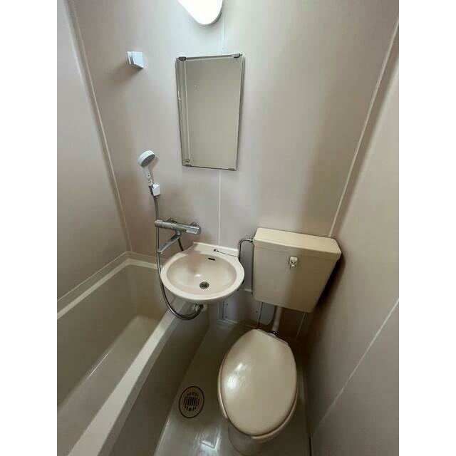 板橋区若木２丁目のアパートの浴室