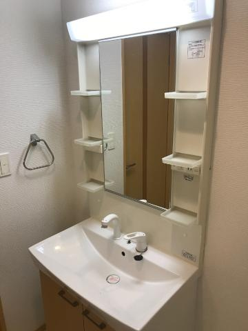 アシューレ五郎丸Ａの洗面所|洗髪洗面化粧台（イメージ）