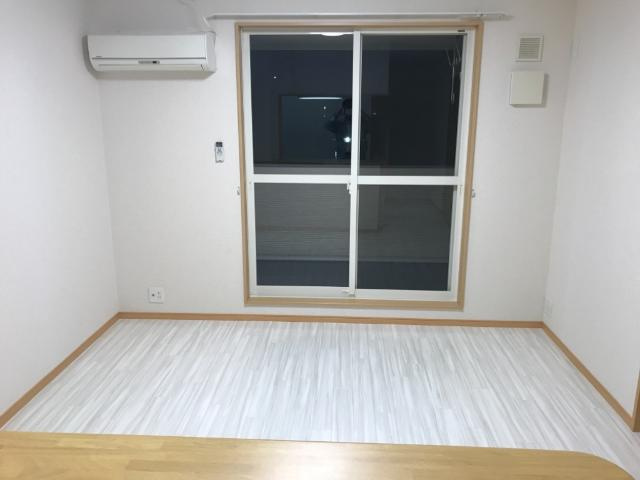 アシューレ五郎丸Ａのその他|カウンターキッチンから居室方面（イメージ）