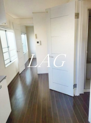 【居間・リビング】 | コーポアイリス | 洋室のお部屋です。