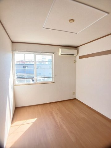 ロンジェヴィテ東沖　Ｂの内装