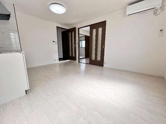 サニーパレス北野Ｃの居間・リビング|リビング