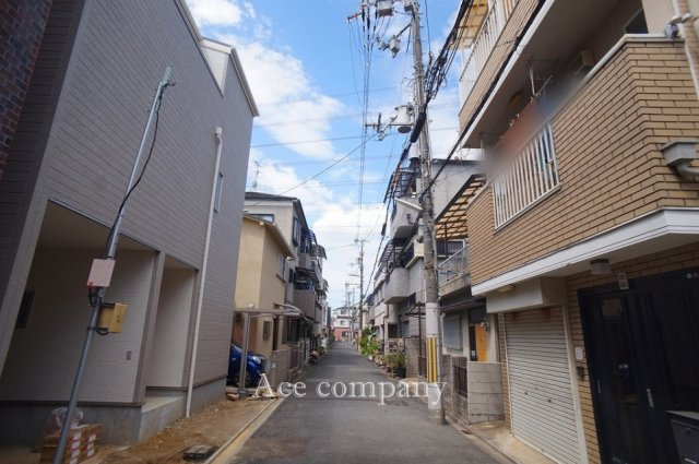 【前面道路含む現地写真】 | 東大阪市新池島町3丁目 | 【前面道路：幅員4ｍ】
