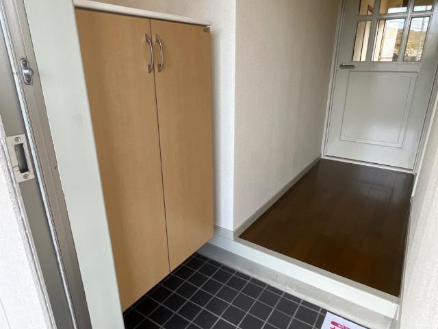 元町ハウスやかたの玄関|玄関