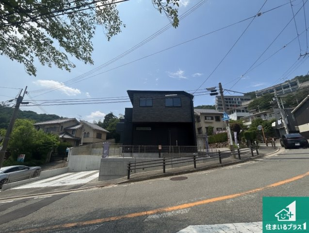 宝塚市花屋敷つつじガ丘　第1期　新築一戸建ての外観|お客様に長く安心して住んでいだだける事にこだわった家づくり！住んでからのアフターサービスにもしっかりと取り組んでいます！