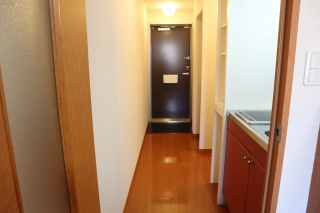 レオパレスＣｏｍｆｏｒｔ　和幸の玄関