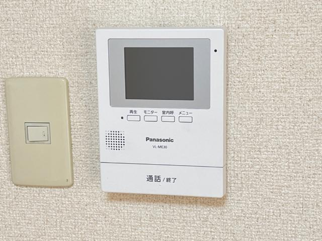 メゾンノーブルの内装|カメラ付インターホン