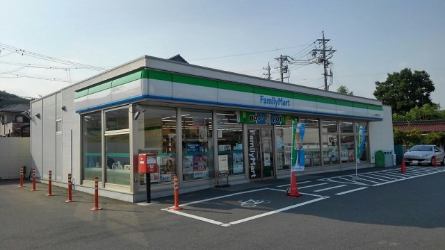 クレイノ西山の周辺|コンビニニエンスストア　120m　徒歩2分