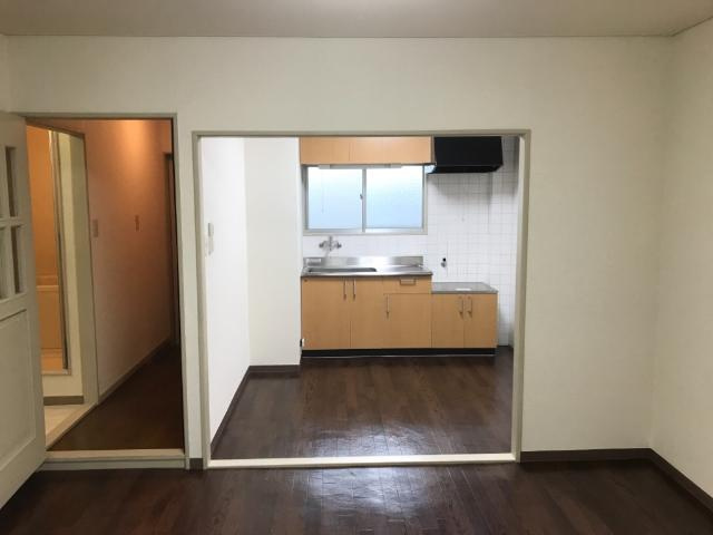 元町ハウスやかたの内装|室内