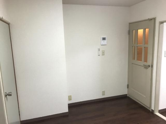 元町ハウスやかたの内装|室内