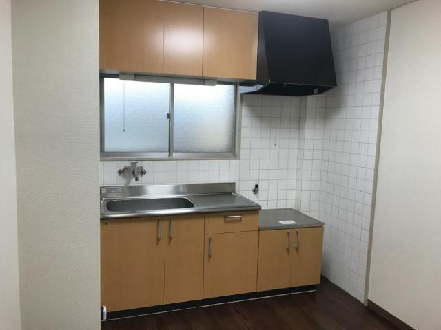 元町ハウスやかたのキッチン|キッチン