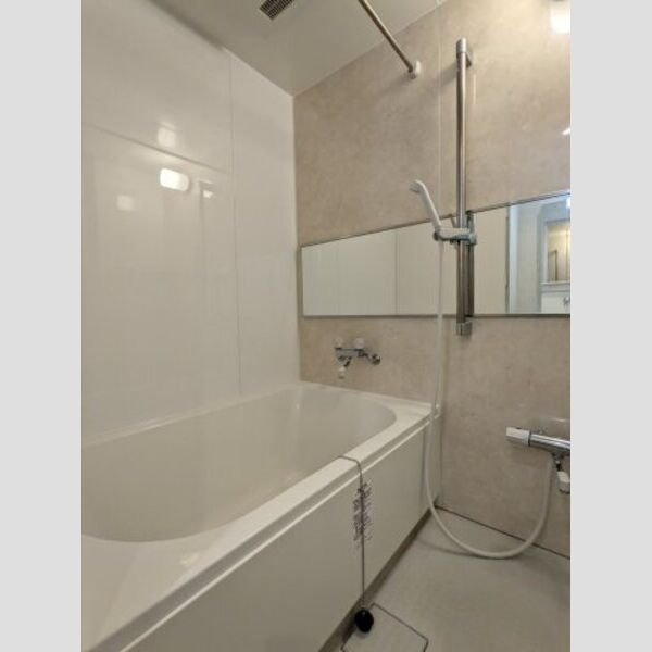 プロスパー江坂479の浴室