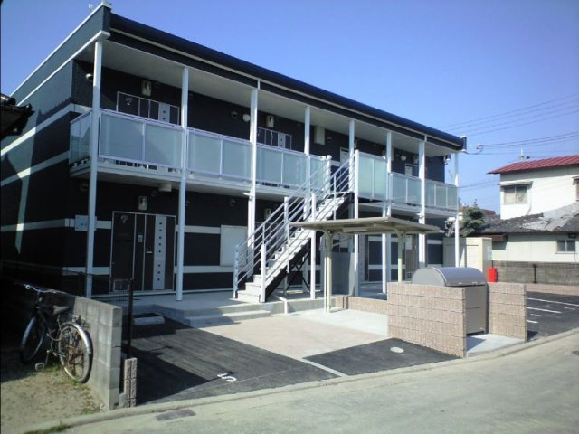 レオネクスト加古川の外観