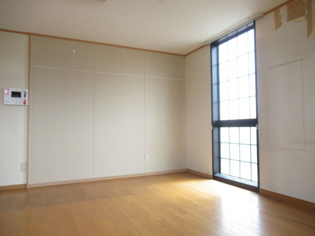 レオパレス源の寝室